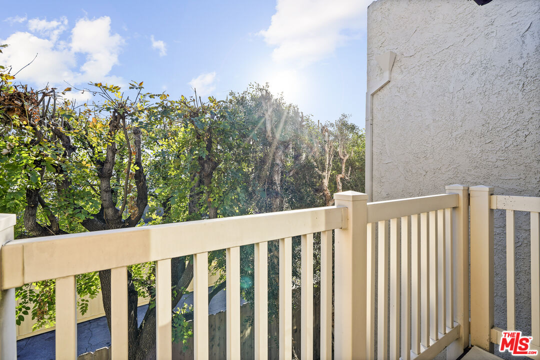 5245 Coldwater Canyon Avenue, Unit C Sherman Oaks, CA 91401 - Photo 33 of 55 a view of a wooden fence