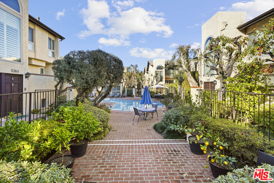 5245 Coldwater Canyon Avenue, Unit C Sherman Oaks, CA 91401 - Photo 45 of 55