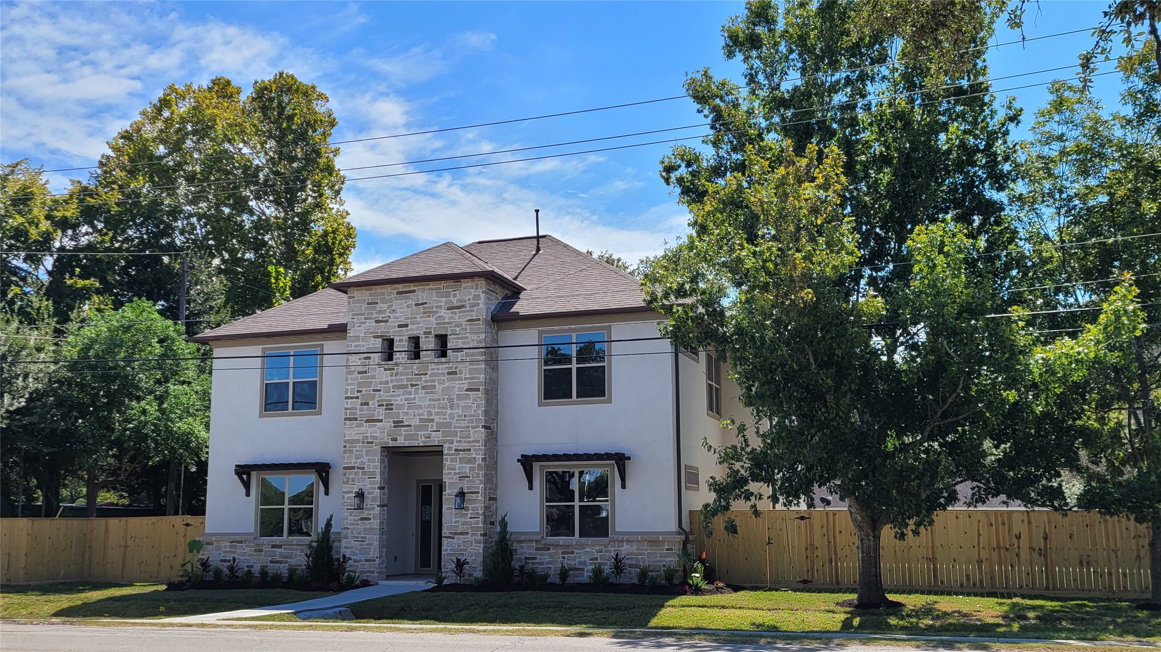 9729 Neuens Road Houston, TX 77080 - Photo 3 of 34