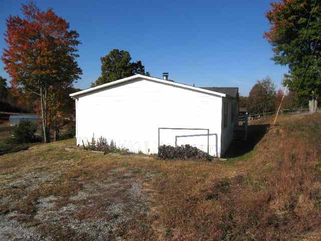 1103 B Chinquapin Road Travelers Rest, SC 29690 - Photo 3 of 9 Gallery Image 3