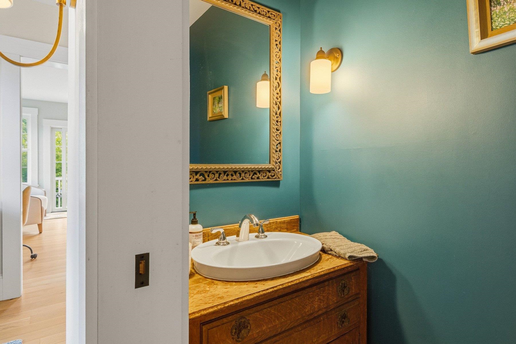 60 Main Street Exeter, NH 03833 - Photo 19 of 58