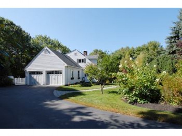 16 Bassett Road Wolfeboro, NH 03894 - Photo 27 of 33 Gallery Image 27
