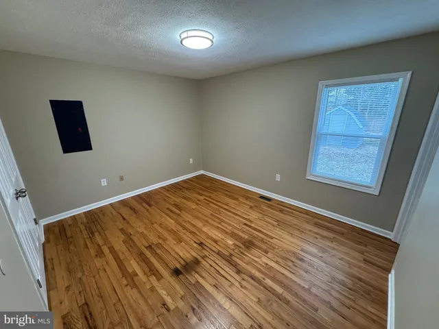 $2,100 | 125 Longstreet Avenue, Winchester, VA 22603