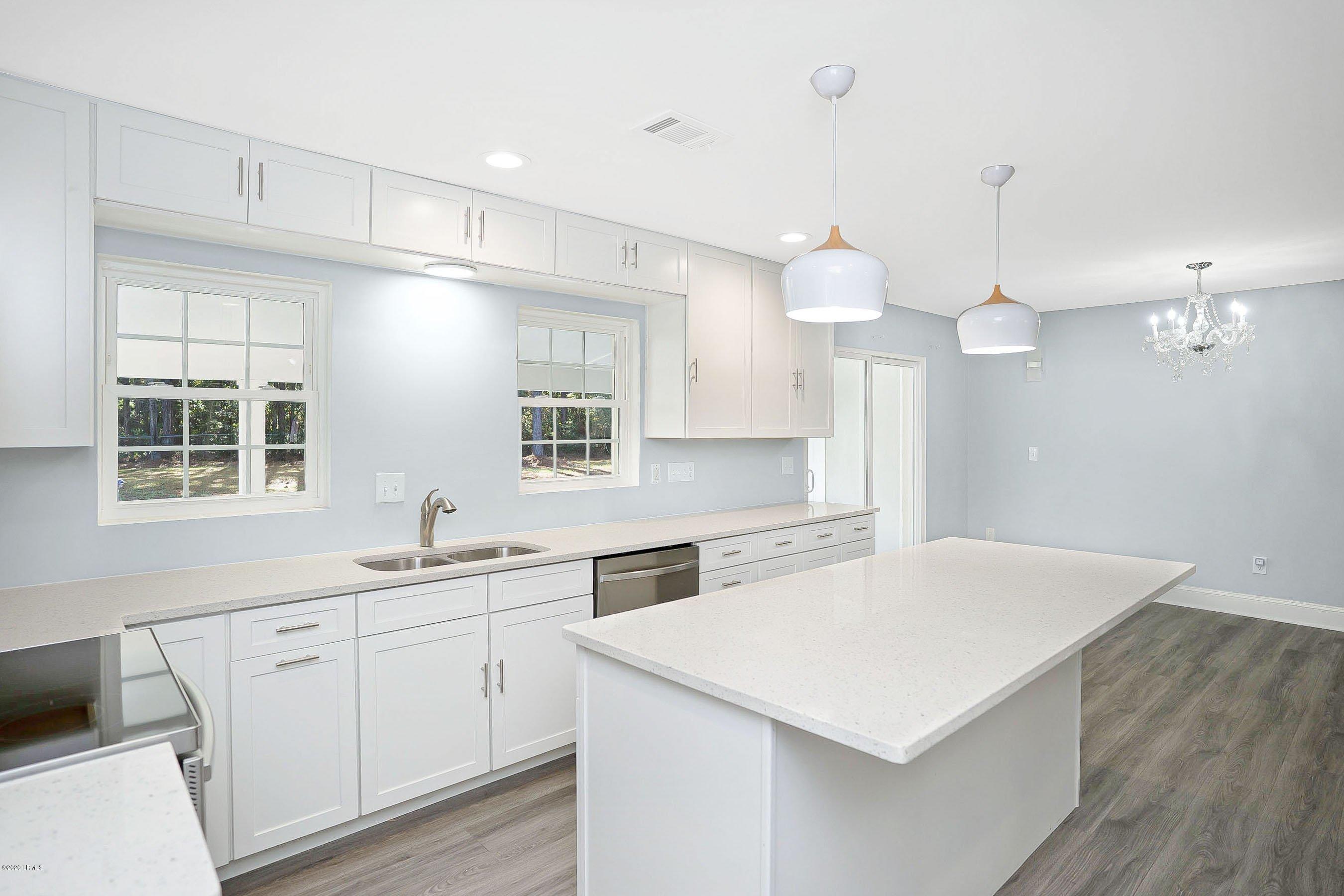 508 Sams Point Road Beaufort, SC 29907 - Photo 9 of 36 Ktchen 5