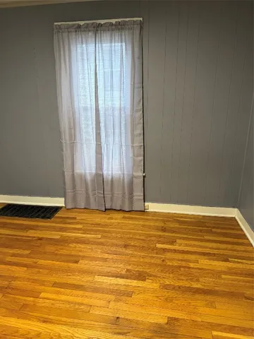 $1,050 | 206 Willow Street, Unit 1, Johnson City, NY 13790