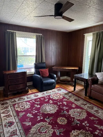 $1,050 | 206 Willow Street, Unit 1, Johnson City, NY 13790