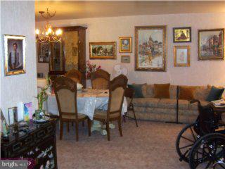 1214 Fenwick Road Philadelphia, PA 19115 - Photo 3 of 6