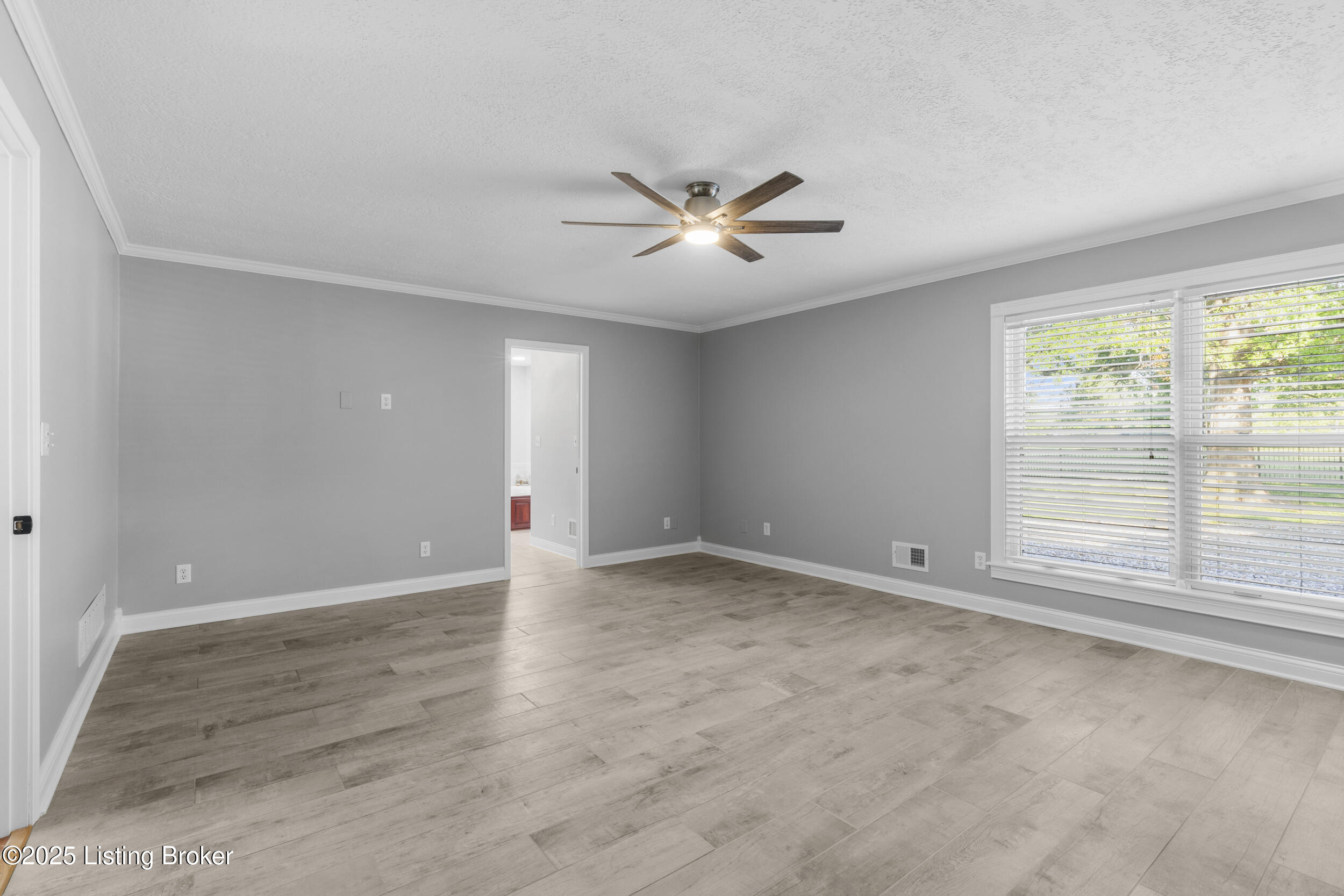 7707 Broad Run Road Louisville, KY 40291 - Photo 34 of 70 Primary Bedroom