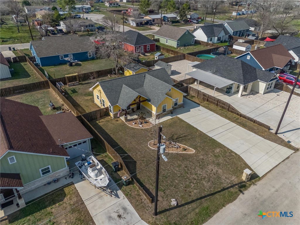 320 Holly Avenue Luling, TX 78648 - Photo 26 of 28