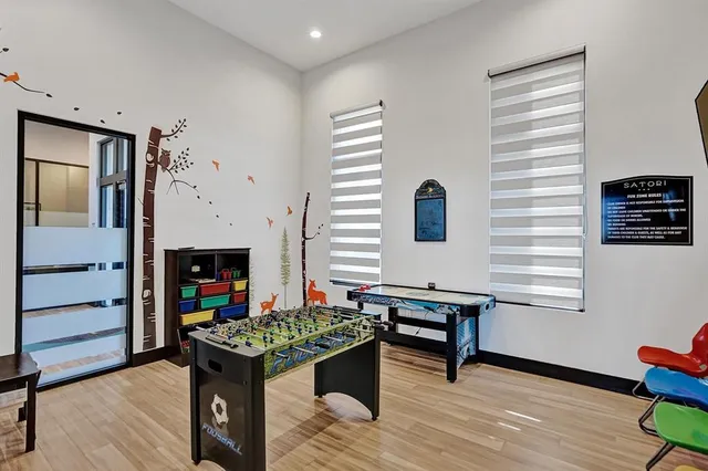 $6,000 | 15501 Northwest 88th Avenue, Unit 15501, Miami Lakes, FL 33018