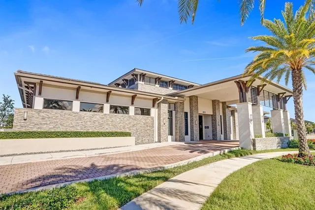 $6,000 | 15501 Northwest 88th Avenue, Unit 15501, Miami Lakes, FL 33018