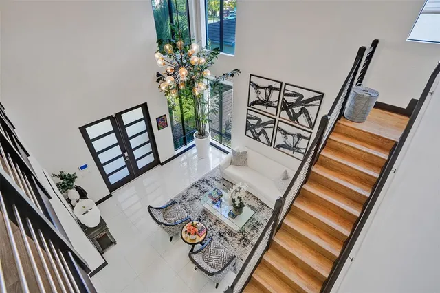 $6,000 | 15501 Northwest 88th Avenue, Unit 15501, Miami Lakes, FL 33018