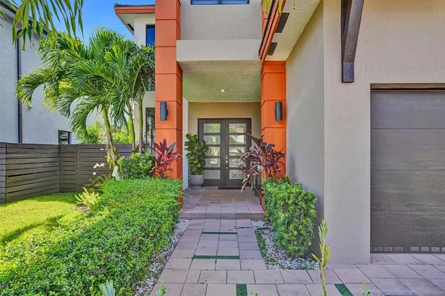 $6,000 | 15501 Northwest 88th Avenue, Unit 15501, Miami Lakes, FL 33018