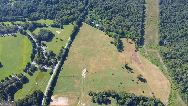 an aerial view of a yard