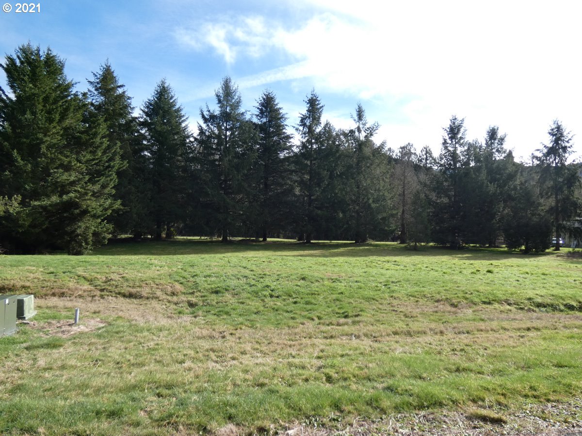 Omlid Drive, Unit 8 Springfield, OR 97478 - Photo 8 of 15 Gallery Image 8