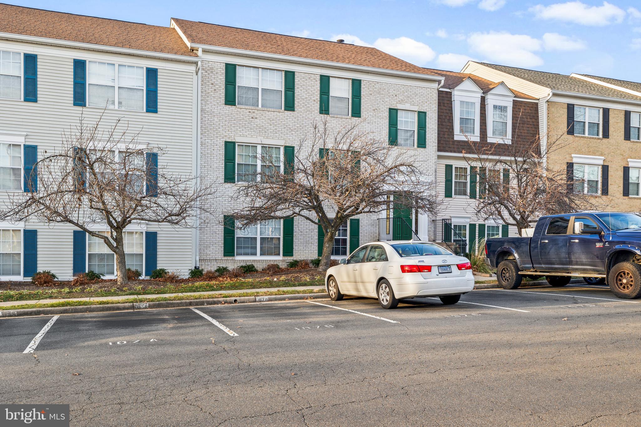 107 Fort Evans Road Southeast, Unit F Leesburg, VA 20175 - Photo 2 of 30 Gallery Image 2