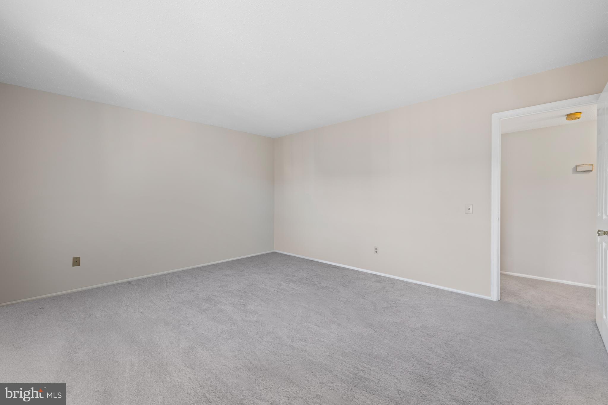 107 Fort Evans Road Southeast, Unit F Leesburg, VA 20175 - Photo 27 of 30 Gallery Image 27