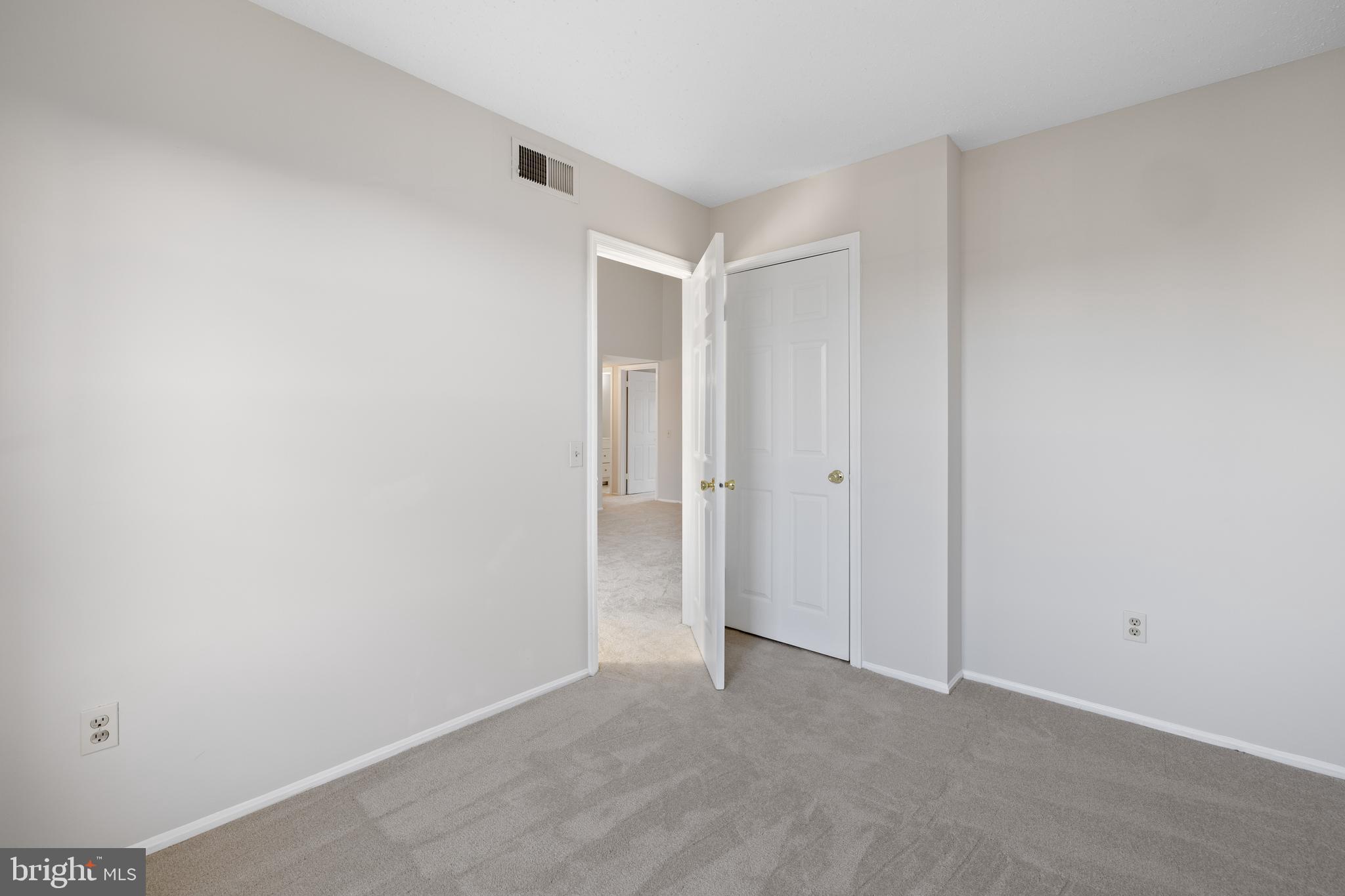 107 Fort Evans Road Southeast, Unit F Leesburg, VA 20175 - Photo 29 of 30 Gallery Image 29