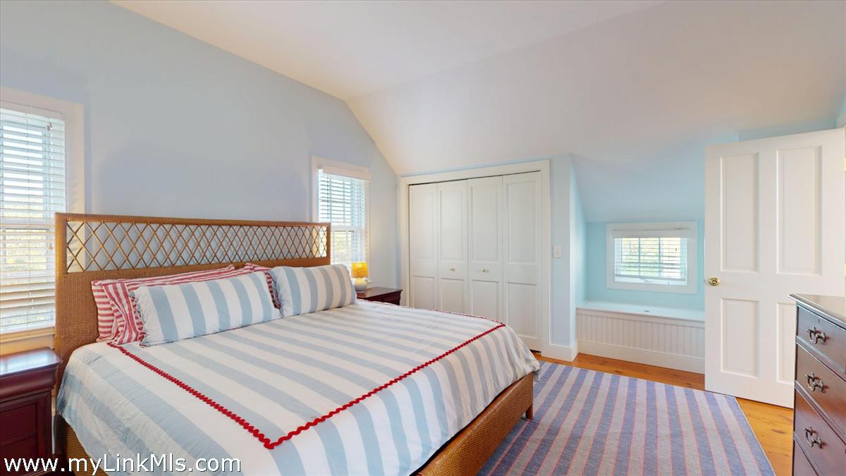 39 A Milk Street Nantucket, MA 02554 - Photo 34 of 56