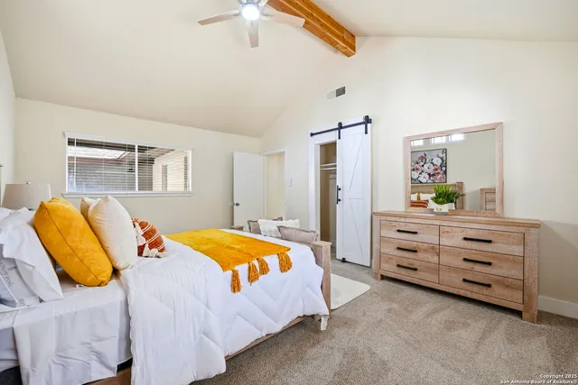 $819,999 | 210 Sheffield Place, Castle Hills, TX 78216