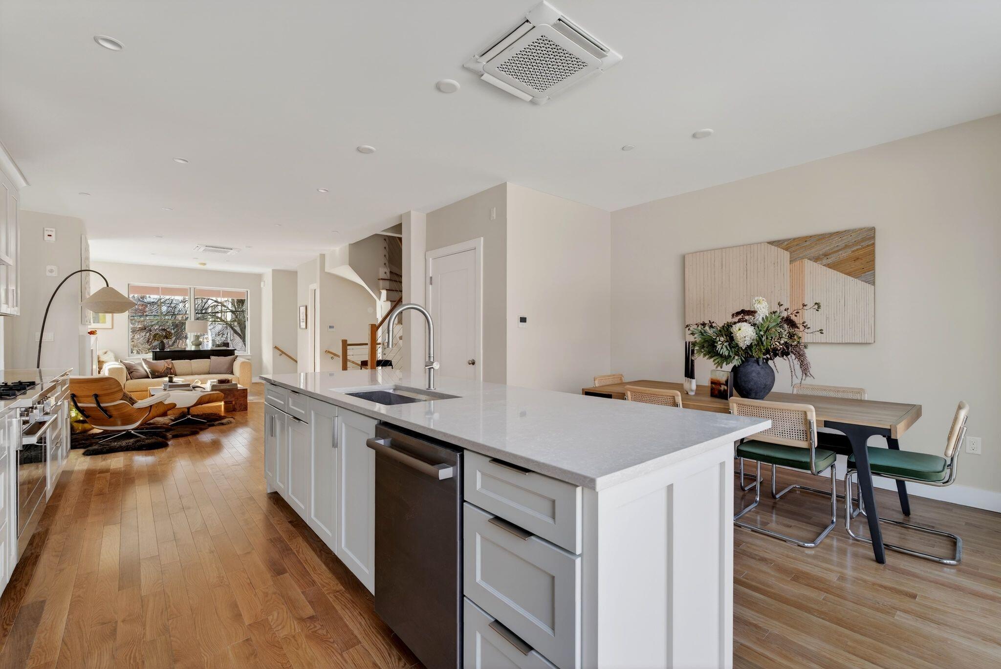 55 Carleton Street, Unit A Portland, ME 04102 - Photo 22 of 62 50_DSC07429