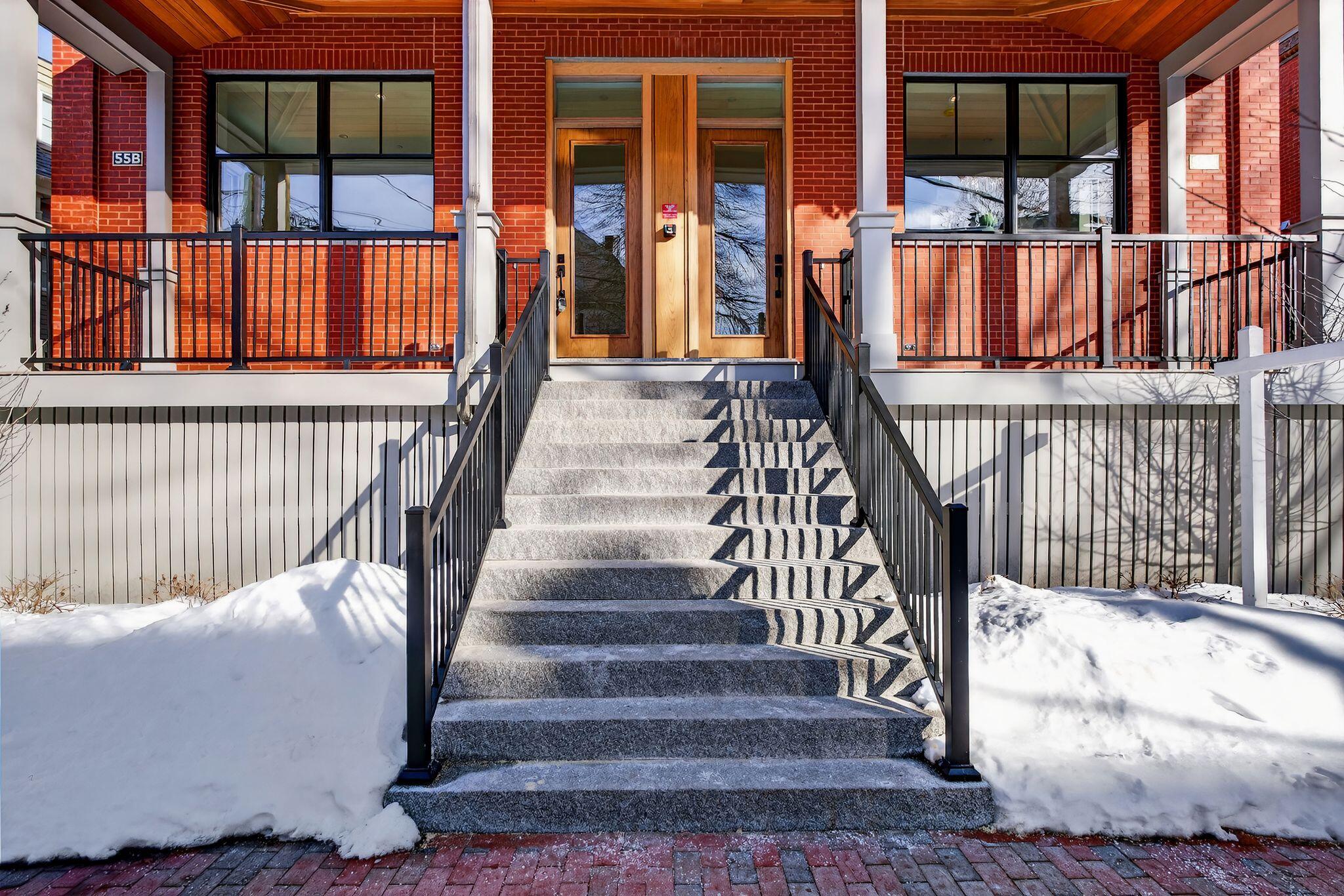 55 Carleton Street, Unit A Portland, ME 04102 - Photo 7 of 62 8_DSC07564