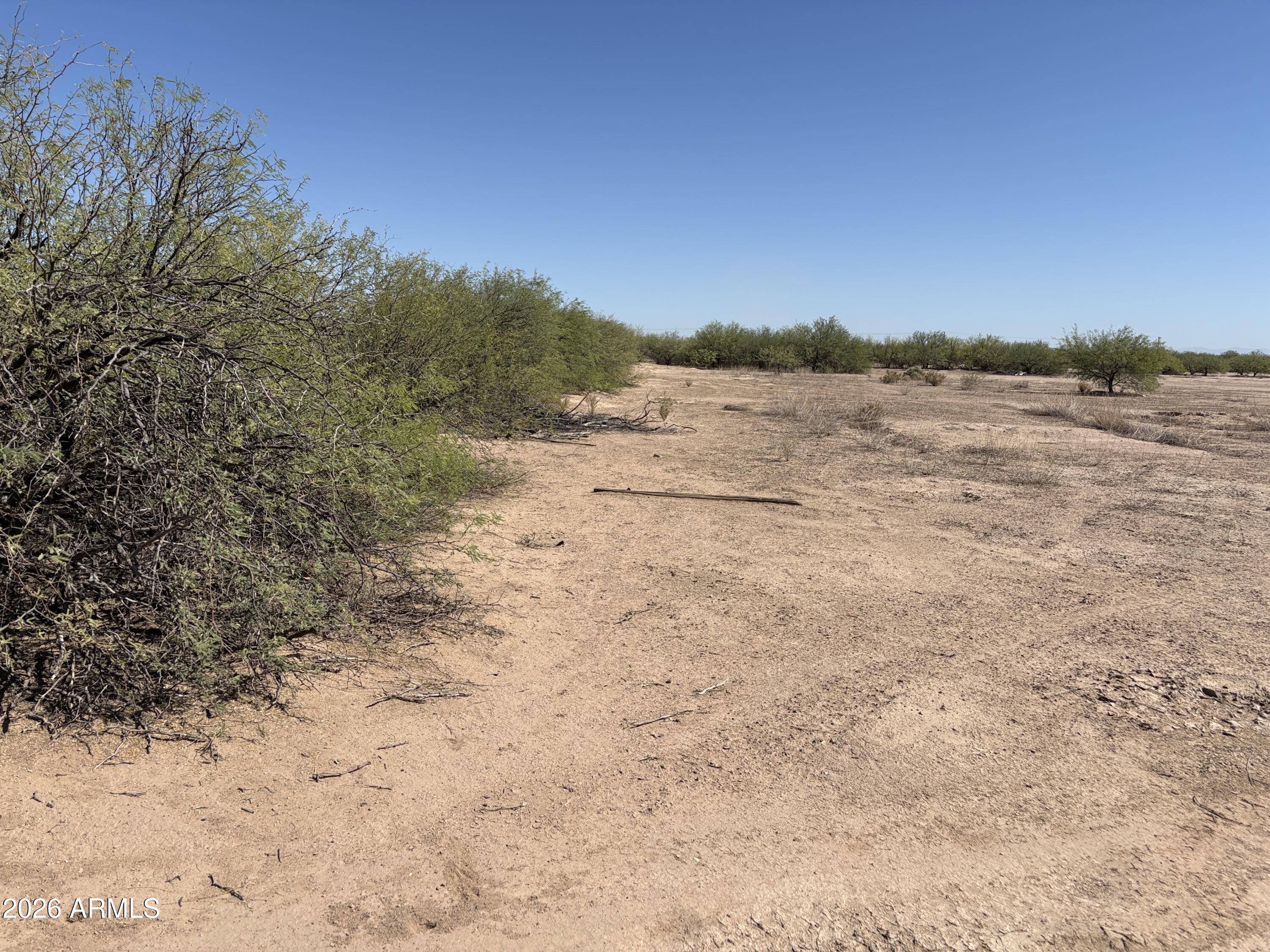 4720 North Valley Road, Unit 14 Eloy, AZ 85131 - Photo 2 of 5
