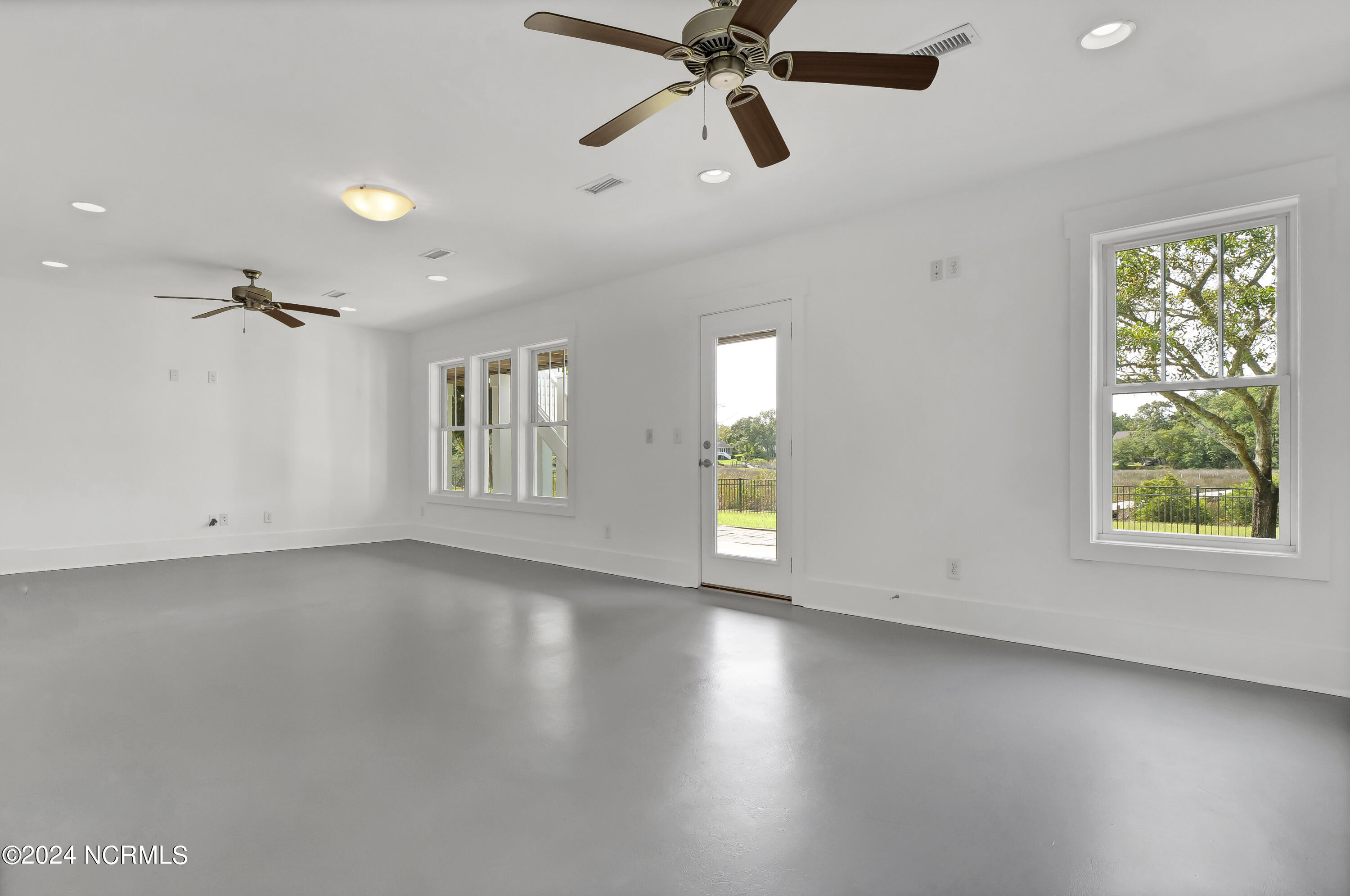 276 Crane Pointe Road, Unit POINTE Hampstead, NC 28443 - Photo 35 of 57 Downstairs Bonus Room