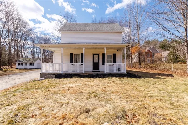 $579,900 | 127 North Main Street, West Boylston, MA 01583