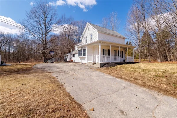 $579,900 | 127 North Main Street, West Boylston, MA 01583
