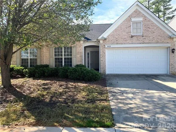 $2,195 | 8419 Heron Glen Drive, Charlotte, NC 28269