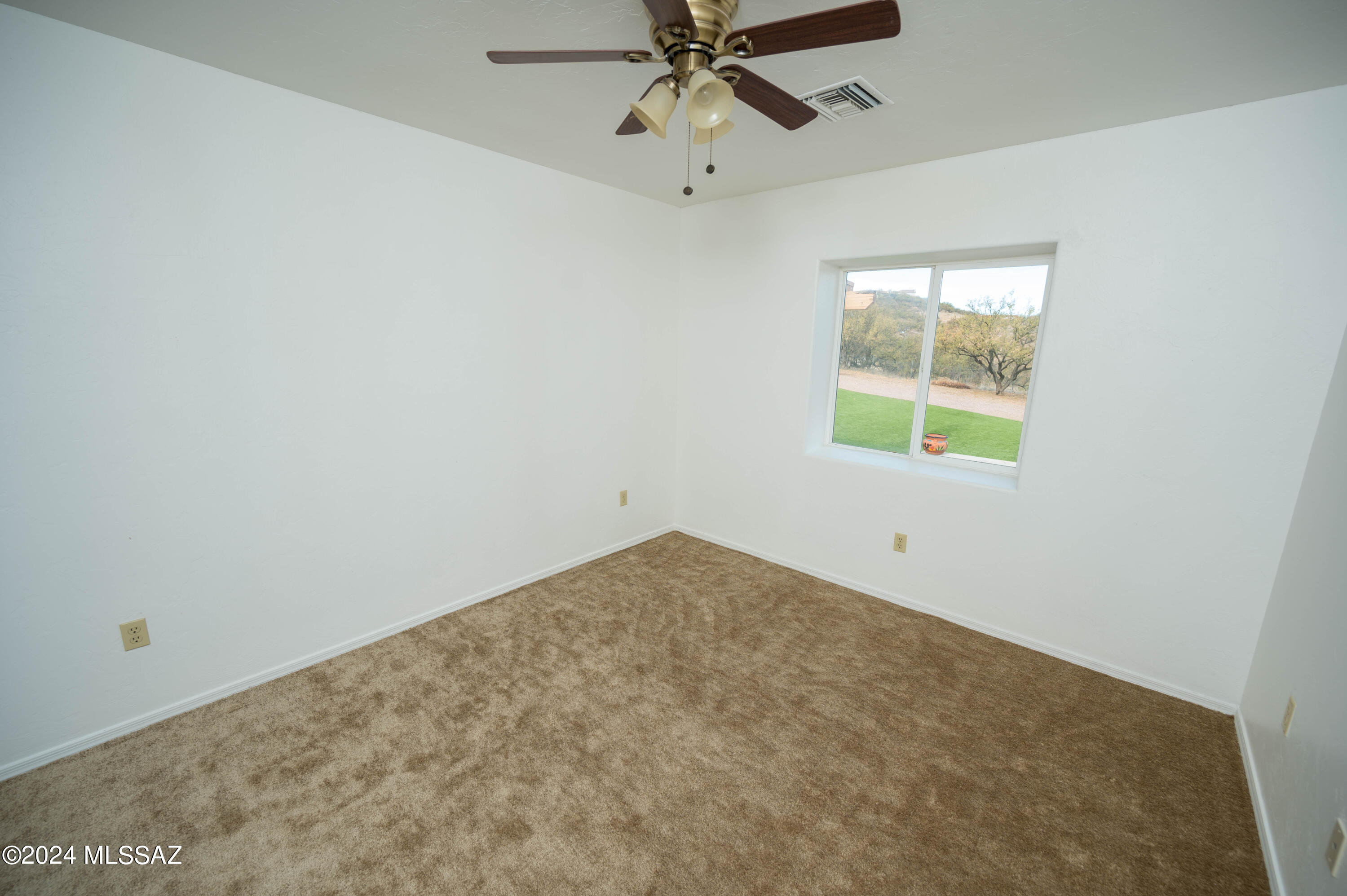 1043 Circulo Aventura Rio Rico, AZ 85648 - Photo 32 of 49