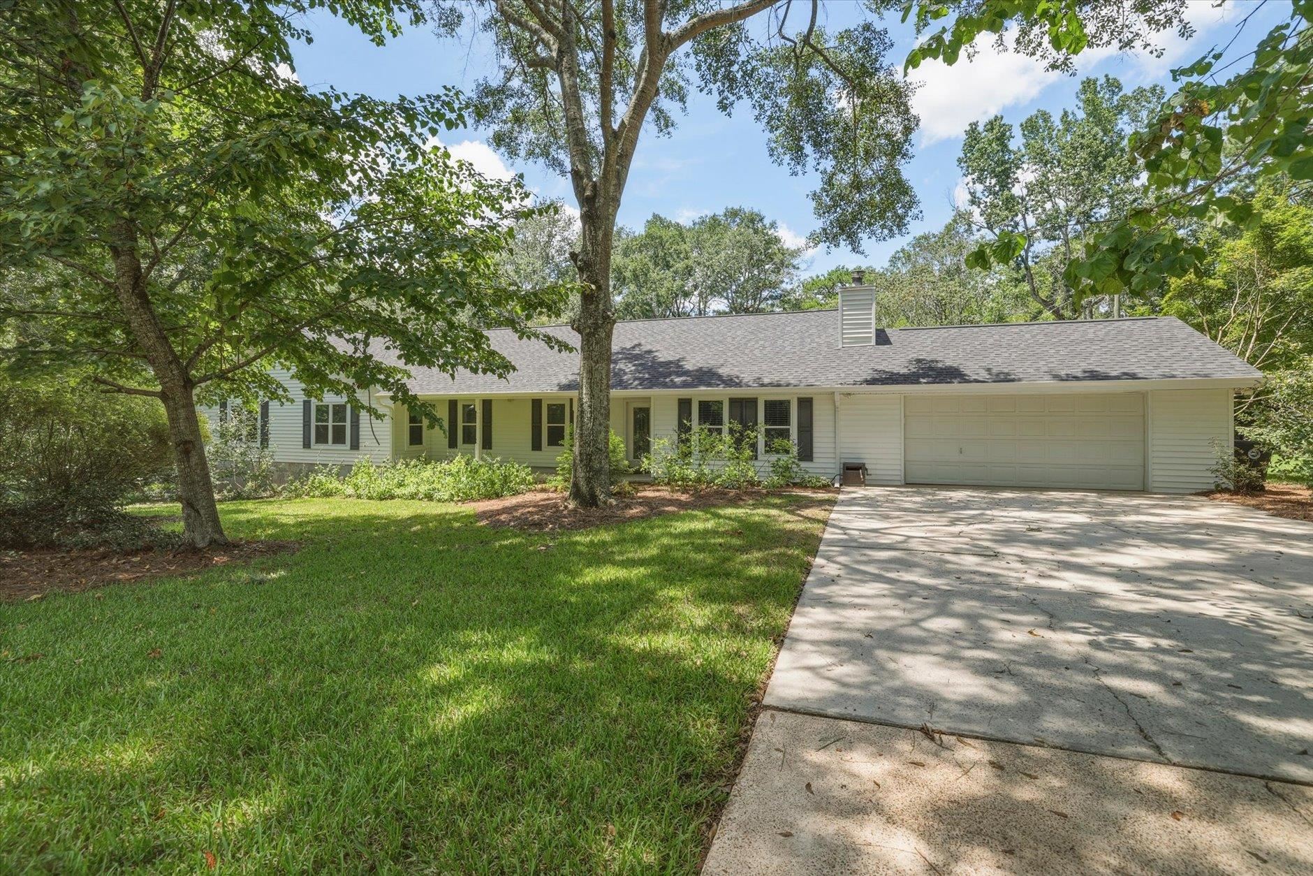 14134 Red Hawk Road Tallahassee, FL 32312 - Photo 4 of 70 Gallery Image 4