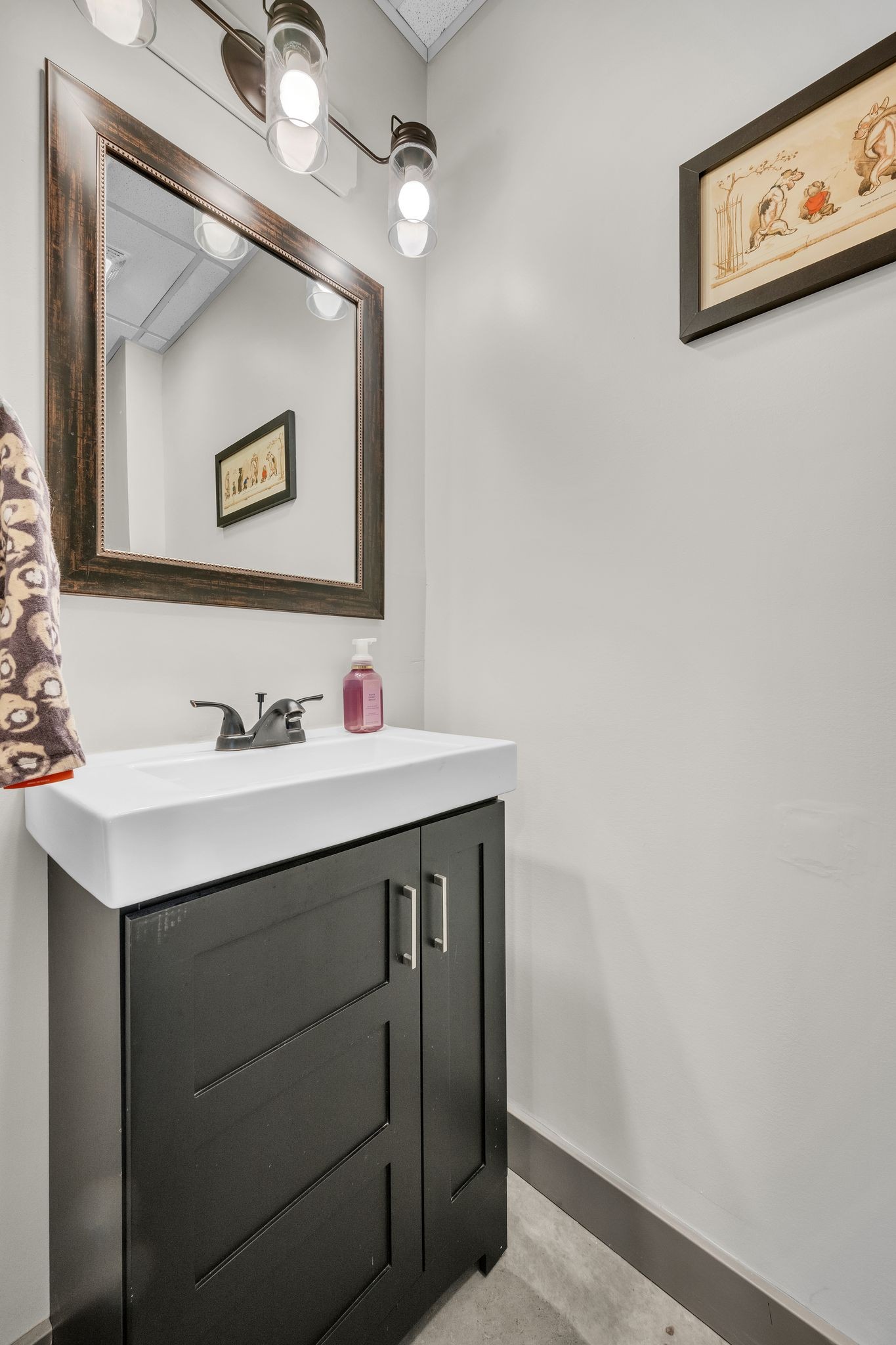 170 Lena Loop Burns, TN 37029 - Photo 34 of 40 Gallery Image 34