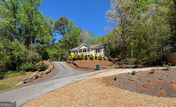 $2,750 | 85 Dixieland Street, Clayton, GA 30525