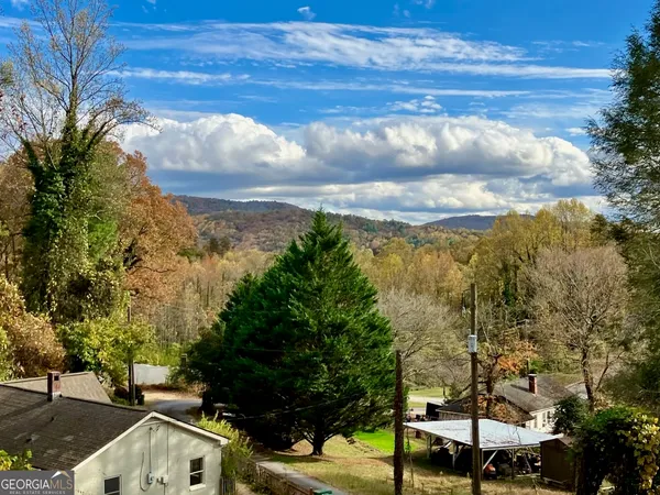 $2,750 | 85 Dixieland Street, Clayton, GA 30525