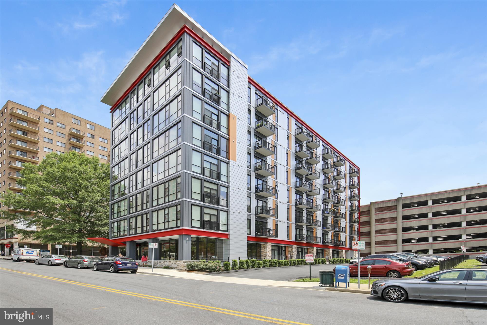 Super Modern and flooded with Sunlight