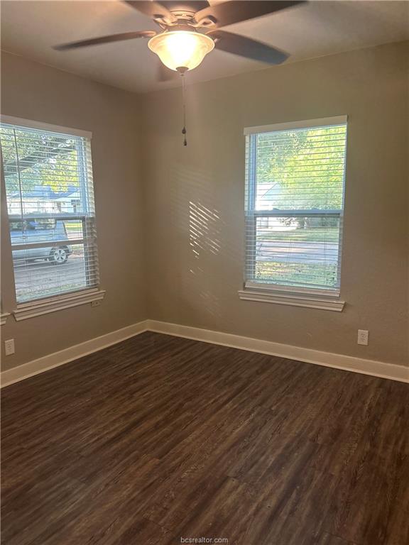 1400 Bennett Street Bryan, TX 77802 - Photo 3 of 21 Gallery Image 3