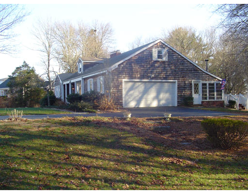 25 Acushnet Road Mattapoisett, MA 02739 - Photo 3 of 9 Gallery Image 3