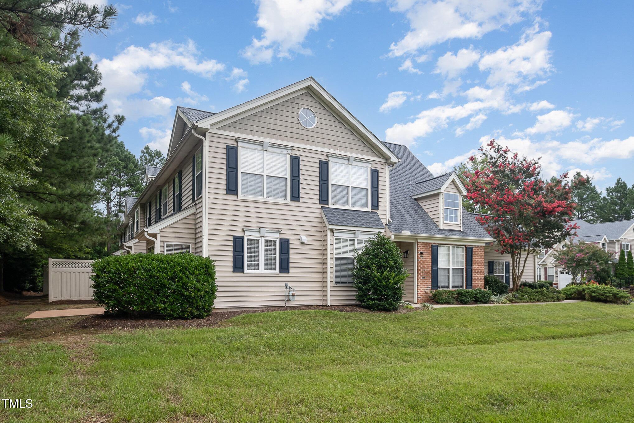 9510 Dellbrook Court Raleigh, NC 27617 - Photo 5 of 31 003_dscf3453-edit_472