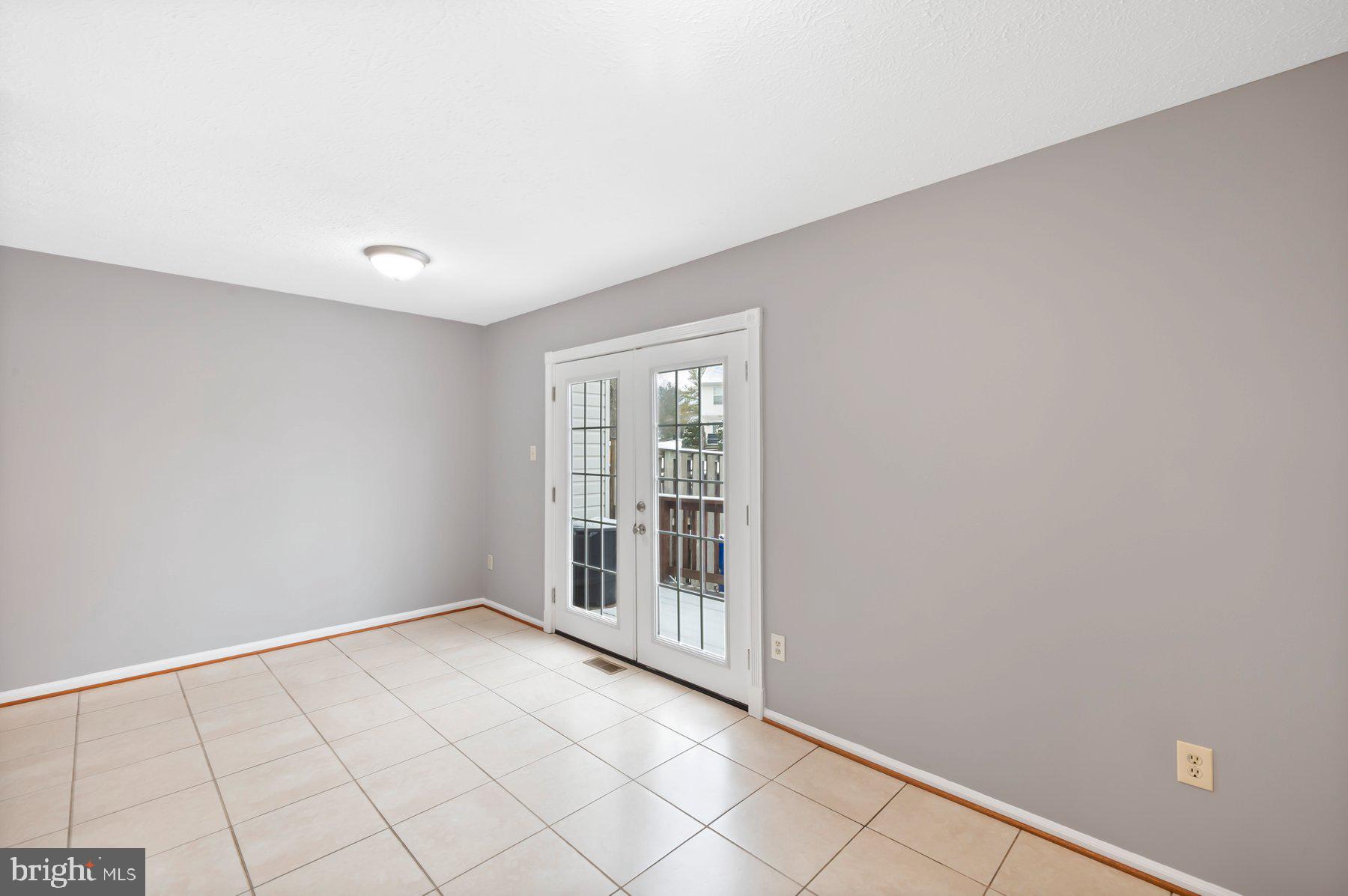 6795 Snow Goose Court Frederick, MD 21703 - Photo 10 of 36 a view of an empty room