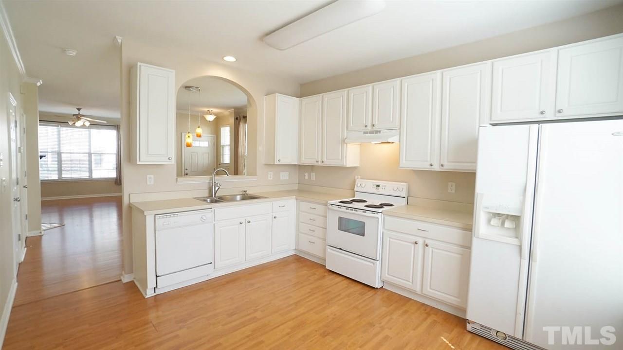 8256 City Loft Court Raleigh, NC 27613 - Photo 7 of 18