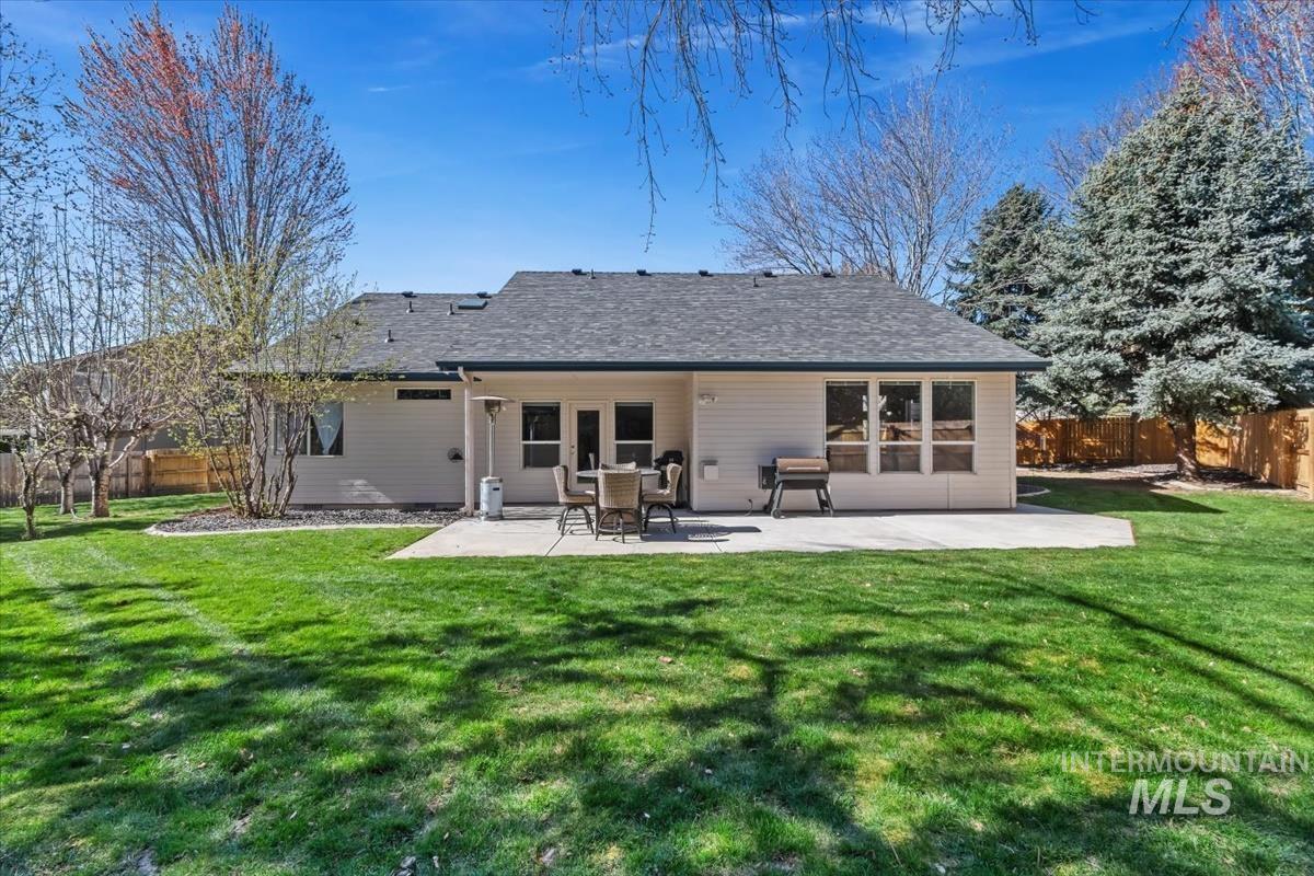 2495 East Ashbrook Court Eagle, ID 83616 - Photo 40 of 42