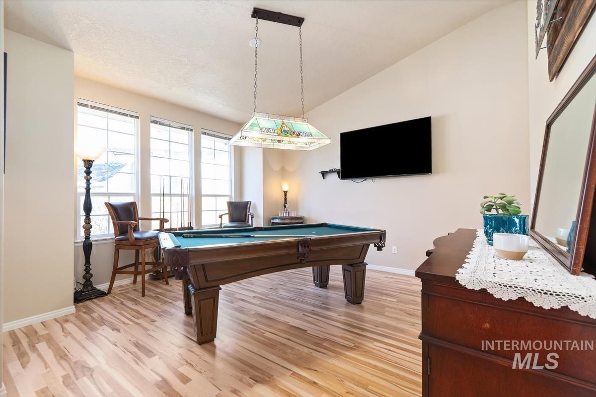 2495 East Ashbrook Court Eagle, ID 83616 - Photo 5 of 42