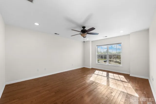 $4,200 | 19 Edward Stec Boulevard, Edison, NJ 08837