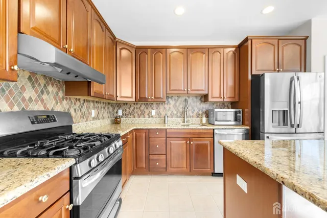 $4,200 | 19 Edward Stec Boulevard, Edison, NJ 08837