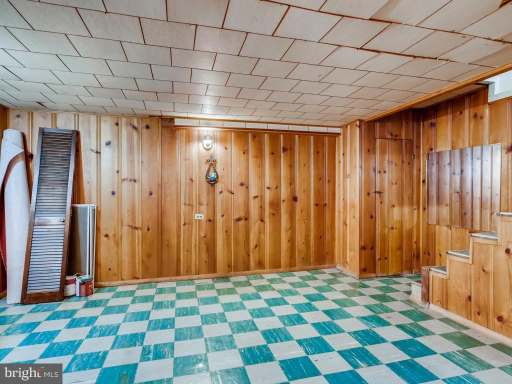 1903 Stanhope Road Dundalk, MD 21222 - Photo 22 of 27 Clubroom basement