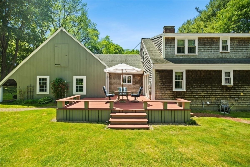 71 East Main Street Middleboro, MA 02346 - Photo 7 of 35