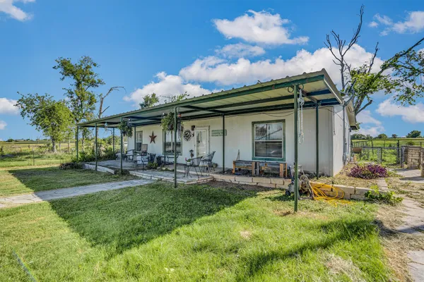 $1,475,000 | 3007 County Road 303, Jarrell, TX 76537