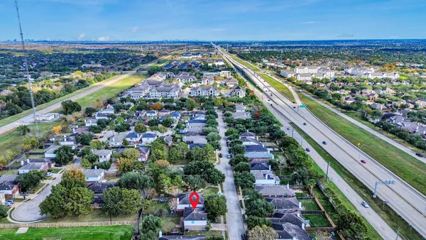 $2,100 | 21218 Somerset Park Lane, Richmond, TX 77407